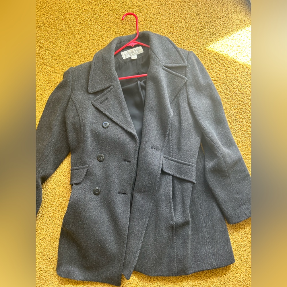 Liz Claiborne Woman Grey Wool Long Pea Coat Sz 6 Great Condition